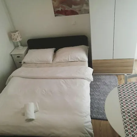 Rogic Apartman
